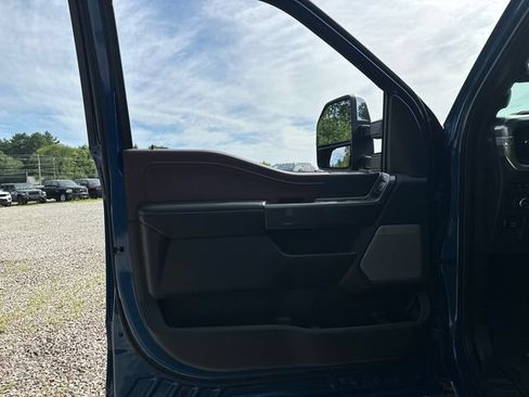 Certified 2022 Ford F150 Lariat w/ Equipment Group 502A High AWD/4WD image 27