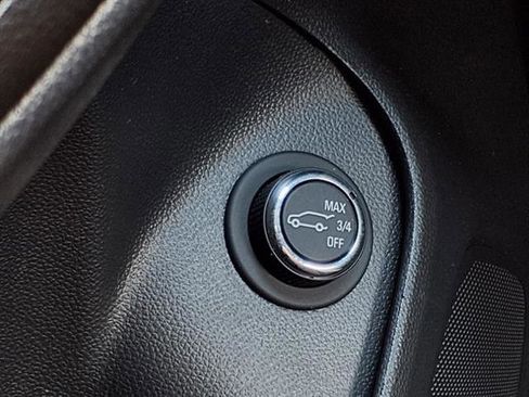 Used 2023 Buick Encore GX Select w/ Sport Touring Package image 8