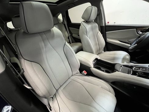 Certified 2022 Acura RDX AWD w/ Advance Package image 12