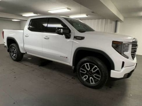 Certified 2024 GMC Sierra 1500 AT4 w/ Technology Package image 2