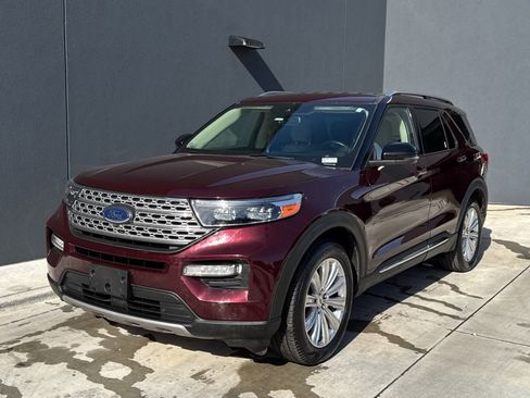 Used 2022 Ford Explorer Limited w/ Equipment Group 301A image 1