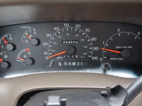 Used 2001 Ford F450 image 34