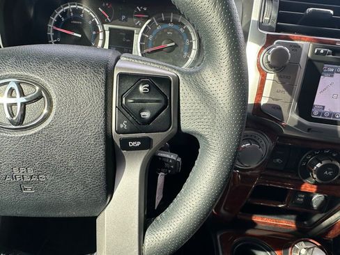Used 2019 Toyota 4Runner SR5 Premium AWD/4WD image 27