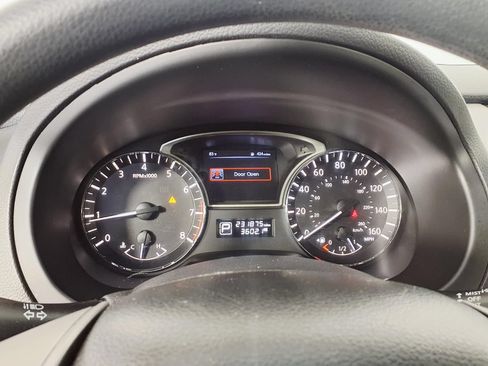 Used 2015 Nissan Altima 2.5 S w/ Power Driver Seat Package FWD image 19
