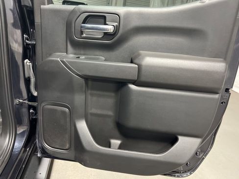 Used 2023 Chevrolet Silverado 1500 Custom image 13