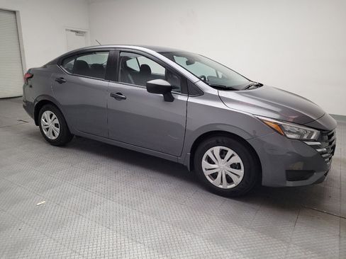 Used 2025 Nissan Versa S w/ Trunk Package image 11