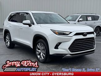 Used 2024 Toyota Grand Highlander Limited video 1