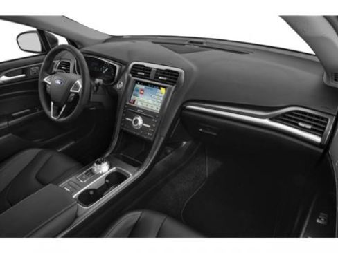 Used 2019 Ford Fusion Energi Titanium image 18