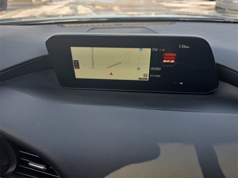 Used 2023 MAZDA MAZDA3 s image 22