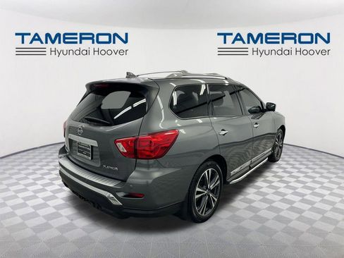 Used 2020 Nissan Pathfinder Platinum image 5
