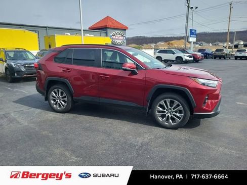 Used 2023 Toyota RAV4 XLE Premium AWD/4WD image 5