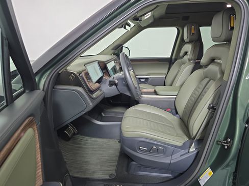Used 2022 Rivian R1T Adventure AWD/4WD image 20