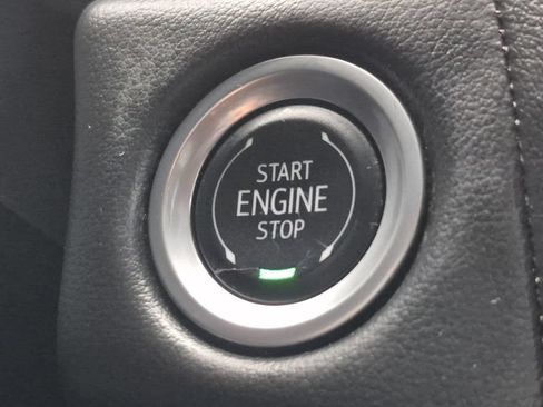 Used 2024 Chevrolet Tahoe LT AWD/4WD image 28
