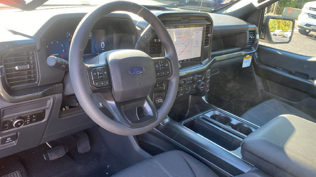 New 2026 Ford F150 STX w/ Equipment Group 200A RWD image 15