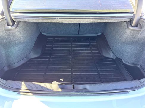 Used 2022 Dodge Charger R/T w/ Plus Group image 8