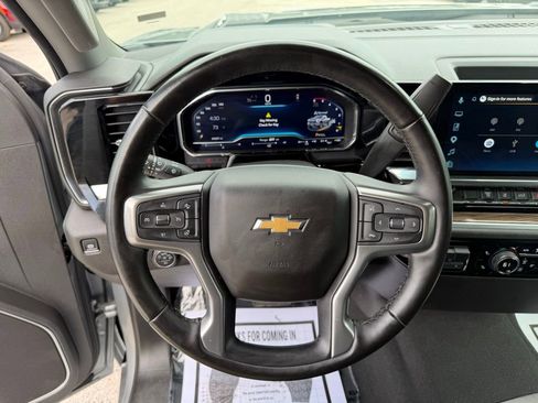Used 2025 Chevrolet Silverado 2500 LT w/ Convenience Package AWD/4WD image 20