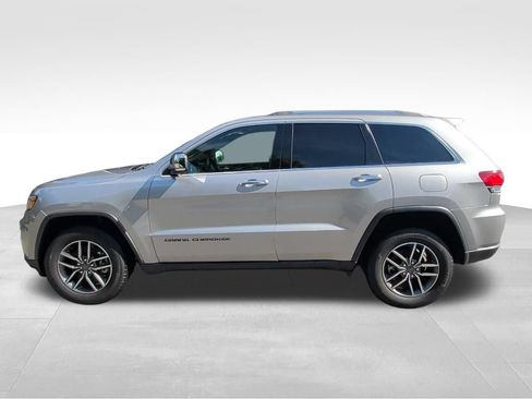 Used 2021 Jeep Grand Cherokee Limited w/ Premium Lighting Group AWD/4WD image 2
