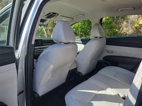 New 2026 Hyundai Tucson SE image 10