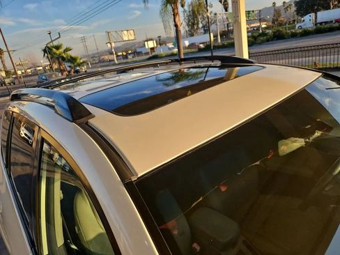 Used 2009 Toyota RAV4 Limited image 9