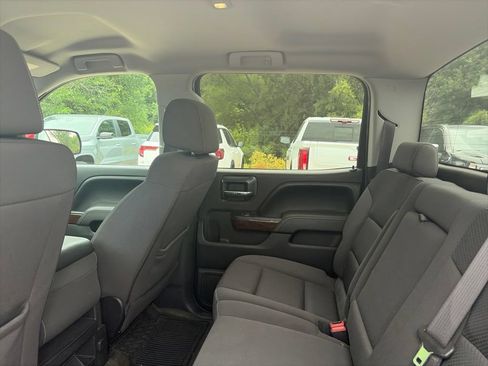 Used 2017 GMC Sierra 1500 SLE AWD/4WD image 10