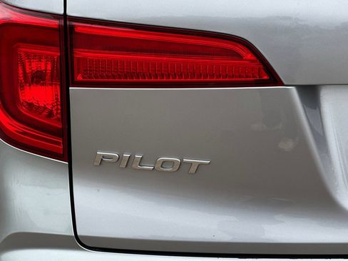 Used 2017 Honda Pilot EX-L image 33