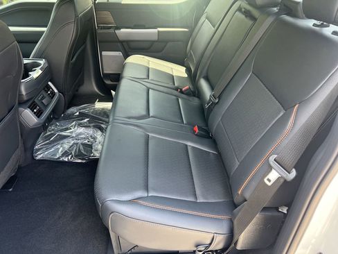 New 2025 Ford F150 Lariat w/ Equipment Group 502A High image 27