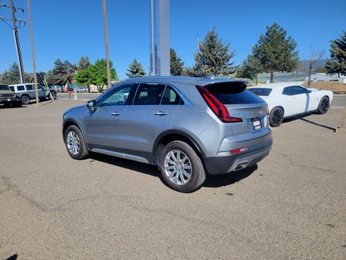 Used 2023 Cadillac XT4 Premium Luxury AWD/4WD image 12