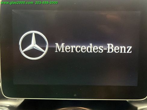 Used 2019 Mercedes-Benz GLA 250 w/ Convenience Package image 24