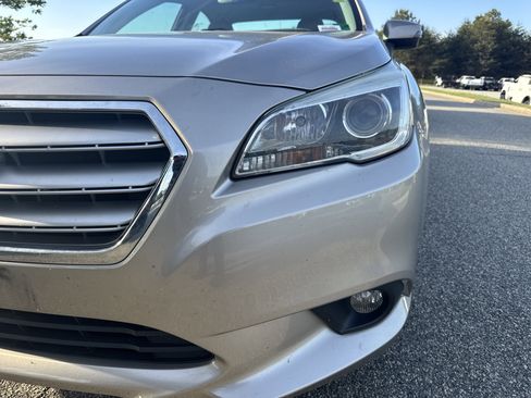 Used 2016 Subaru Legacy 2.5i Premium AWD/4WD image 6