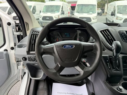 Used 2018 Ford Transit 250 148 Medium Roof RWD image 6