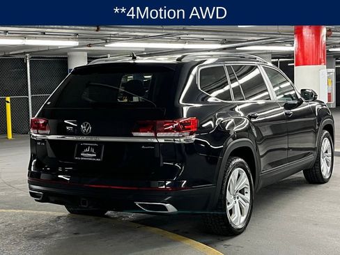 Certified 2023 Volkswagen Atlas SE image 6