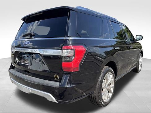 Used 2019 Ford Expedition Platinum RWD image 5