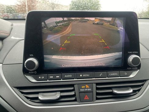 Used 2023 Nissan Altima 2.5 SR image 22