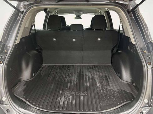 Used 2018 Toyota RAV4 LE w/ All Weather Liner Package AWD/4WD image 9
