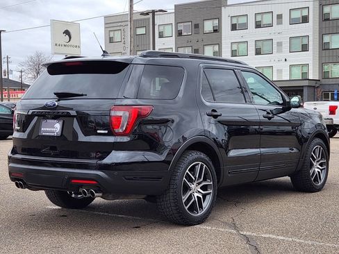 Used 2018 Ford Explorer Sport w/ Equipment Group 401A image 10