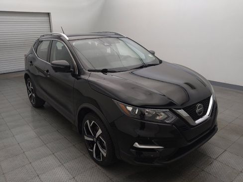Used 2022 Nissan Rogue Sport SL FWD image 13