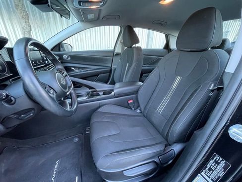 Used 2022 Hyundai Elantra SEL w/ Convenience Package image 23
