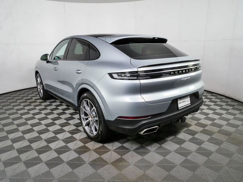 Used 2026 Porsche Cayenne Coupe AWD/4WD image 3