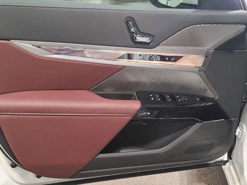 New 2026 BMW 740i RWD image 11