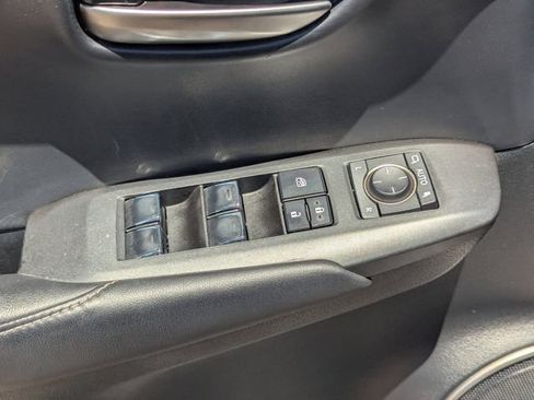 Used 2019 Lexus NX 300 FWD image 21