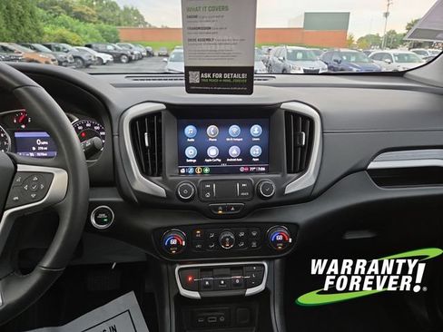 Used 2022 GMC Terrain SLT AWD/4WD image 11