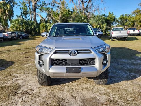 Used 2021 Toyota 4Runner TRD Off-Road image 5