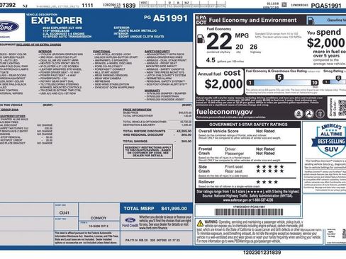 Used 2023 Ford Explorer XLT AWD/4WD image 10