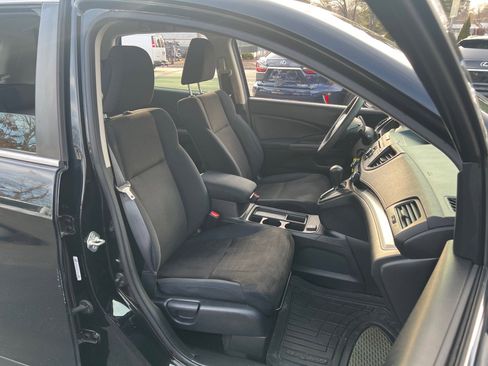 Used 2016 Honda CR-V LX image 16