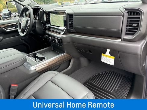 New 2026 Chevrolet Silverado 2500 LT image 30