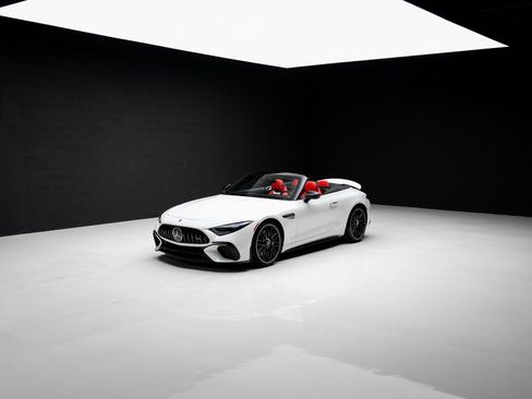 Used 2022 Mercedes-Benz SL 63 AMG 4MATIC image 85