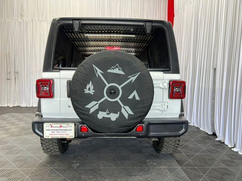 Used 2020 Jeep Wrangler Unlimited Sport AWD/4WD image 10