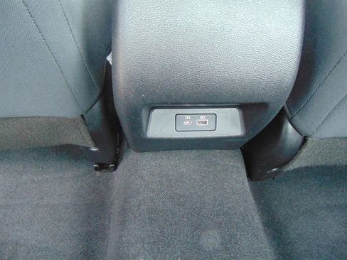 Used 2024 Nissan Altima 2.5 SV image 15