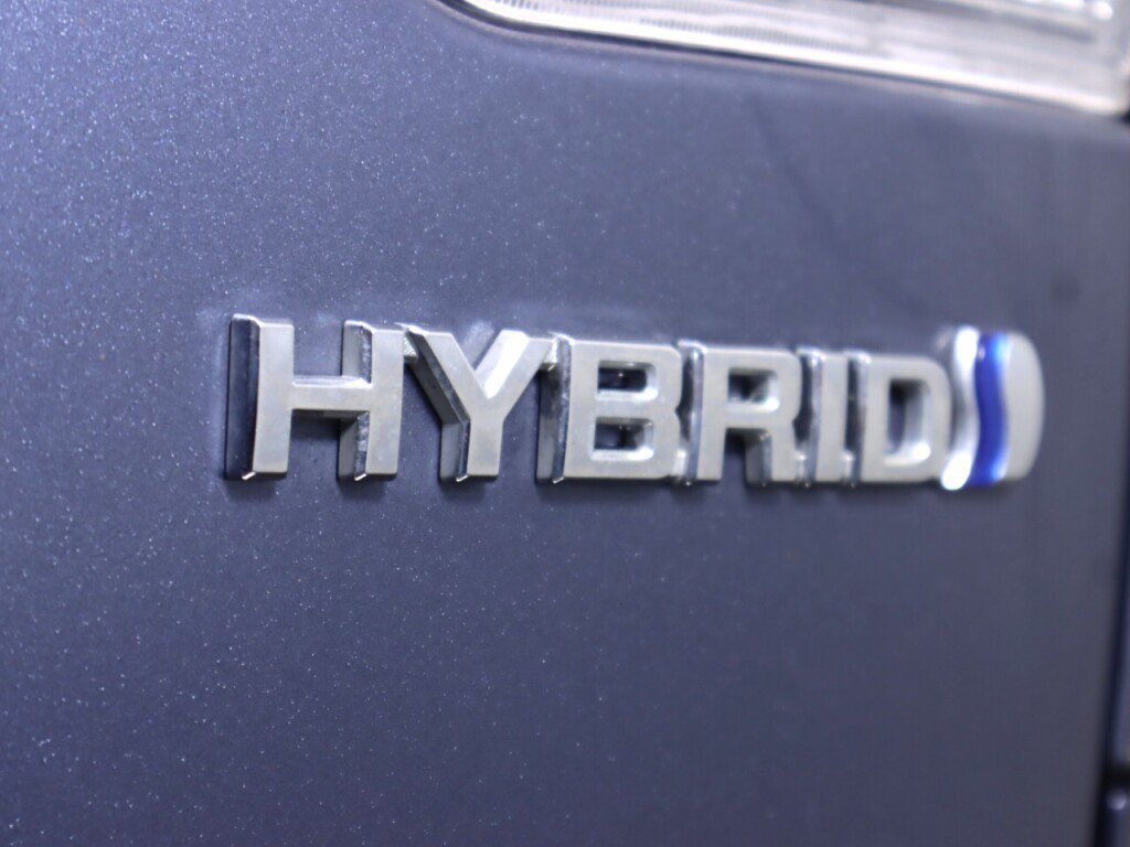 Used 2017 Toyota Highlander XLE AWD/4WD image 39