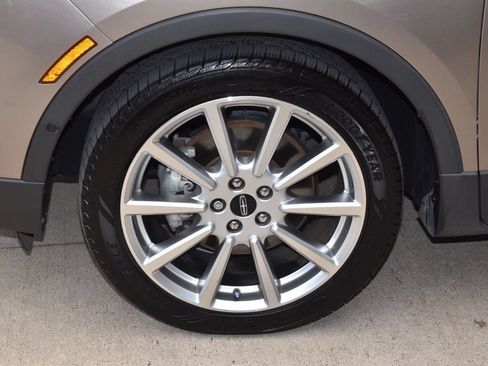 Used 2019 Lincoln MKC Reserve w/ MKC Technology Package FWD image 37